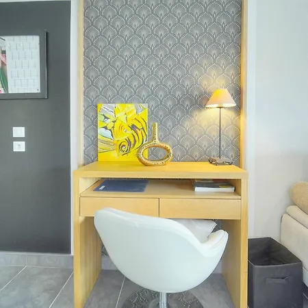 아파트 Frgk 'diane Elegance And Comfort In Antibes' 앙티브